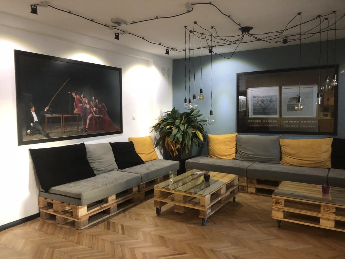 Nordic Hostel N-Box Skopje Eksteriør bilde